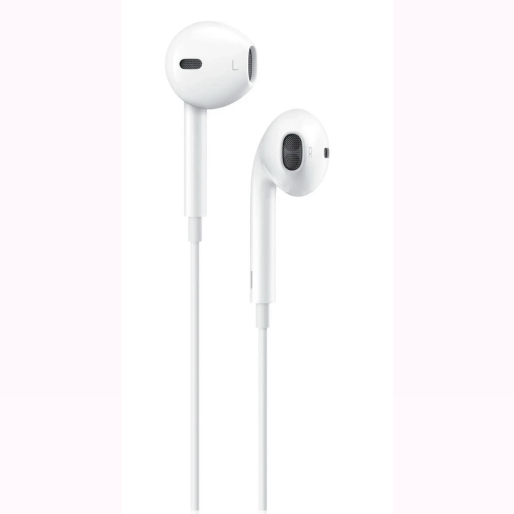NWT Apple - EarPods with Lightning Connector - White ✨